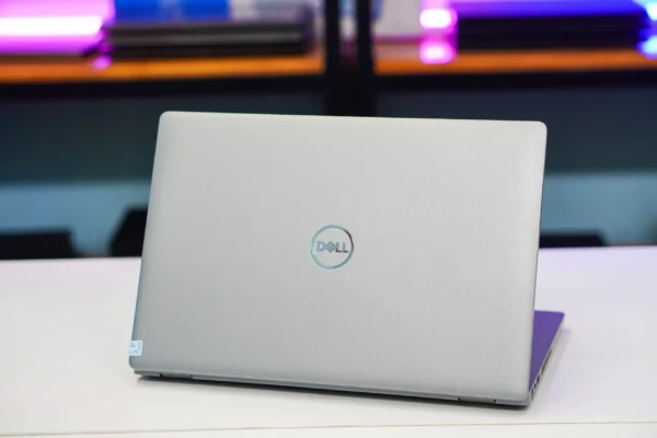 Dell 5410 | intel I7 | 10th Gen | 8/256 GB | 14" Display